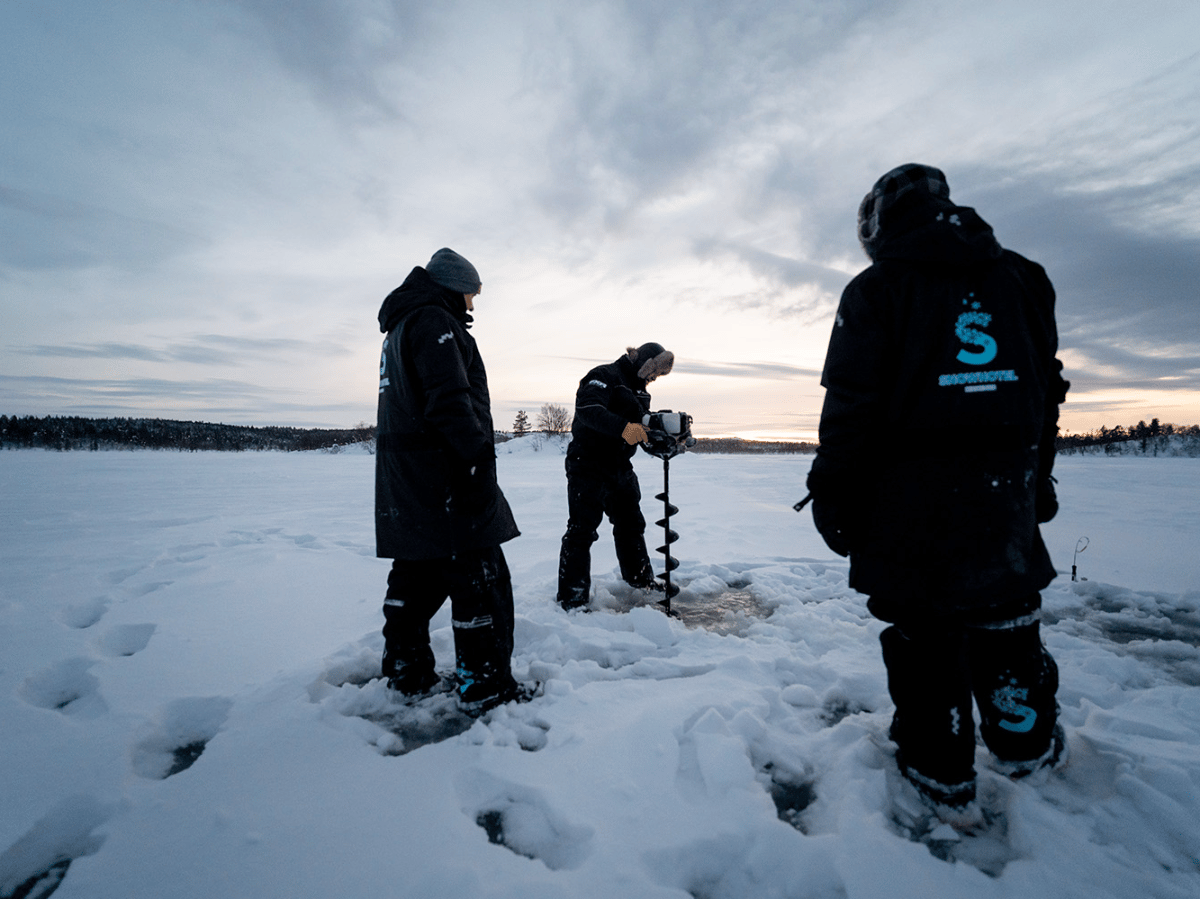 Isfiske med ekspert photo 3